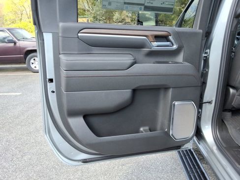 New 2026 Chevrolet Silverado 3500 High Country w/ High Country Premium Package AWD/4WD image 17