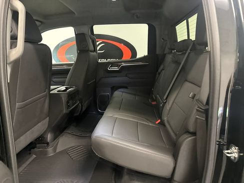New 2026 Chevrolet Silverado 1500 RST AWD/4WD image 12
