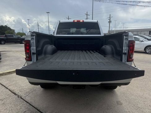 Used 2026 RAM 2500 Big Horn AWD/4WD image 8