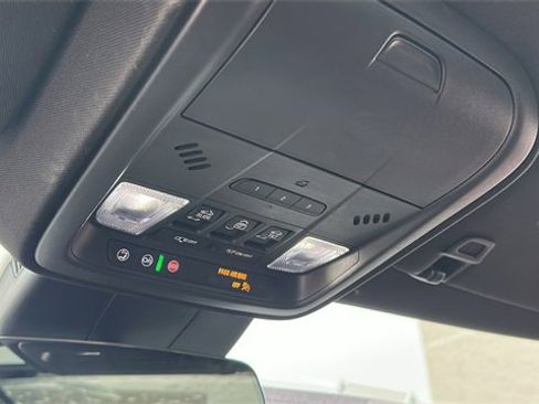 Used 2024 Cadillac XT4 Premium Luxury image 26