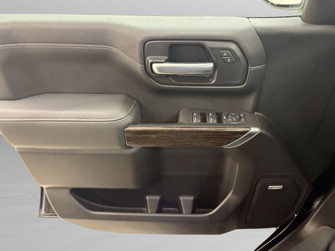 Used 2021 GMC Sierra 1500 Elevation w/ Preferred Package image 24