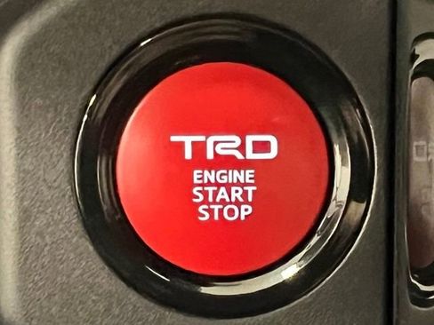 Used 2025 Toyota 4Runner TRD Sport Premium image 33