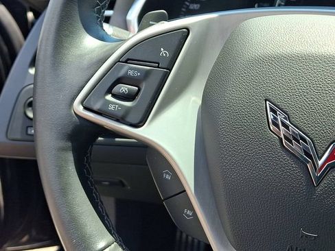 Used 2016 Chevrolet Corvette Stingray Coupe RWD image 5