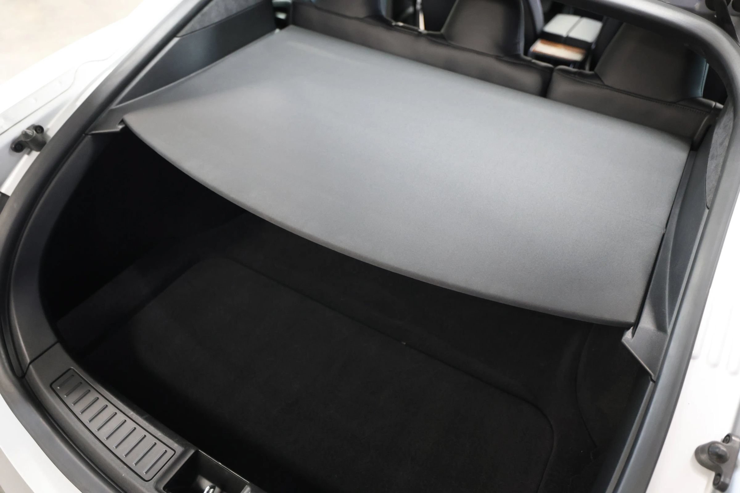 Used 2018 Tesla Model S 100D AWD/4WD image 48