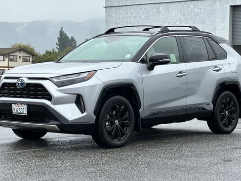 Used 2023 Toyota RAV4 XSE image 9