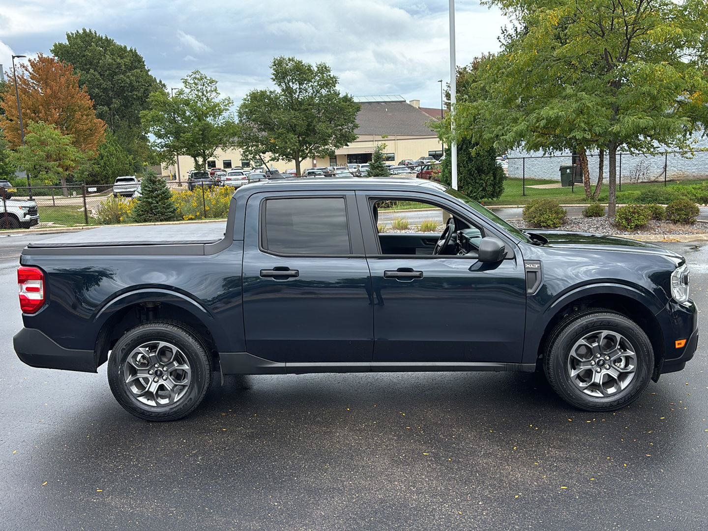 Used 2022 Ford Maverick XLT w/ Equipment Group 300A Standard AWD/4WD image 9