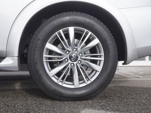 Used 2018 INFINITI QX80 4WD w/ Driver Assistance Package image 33