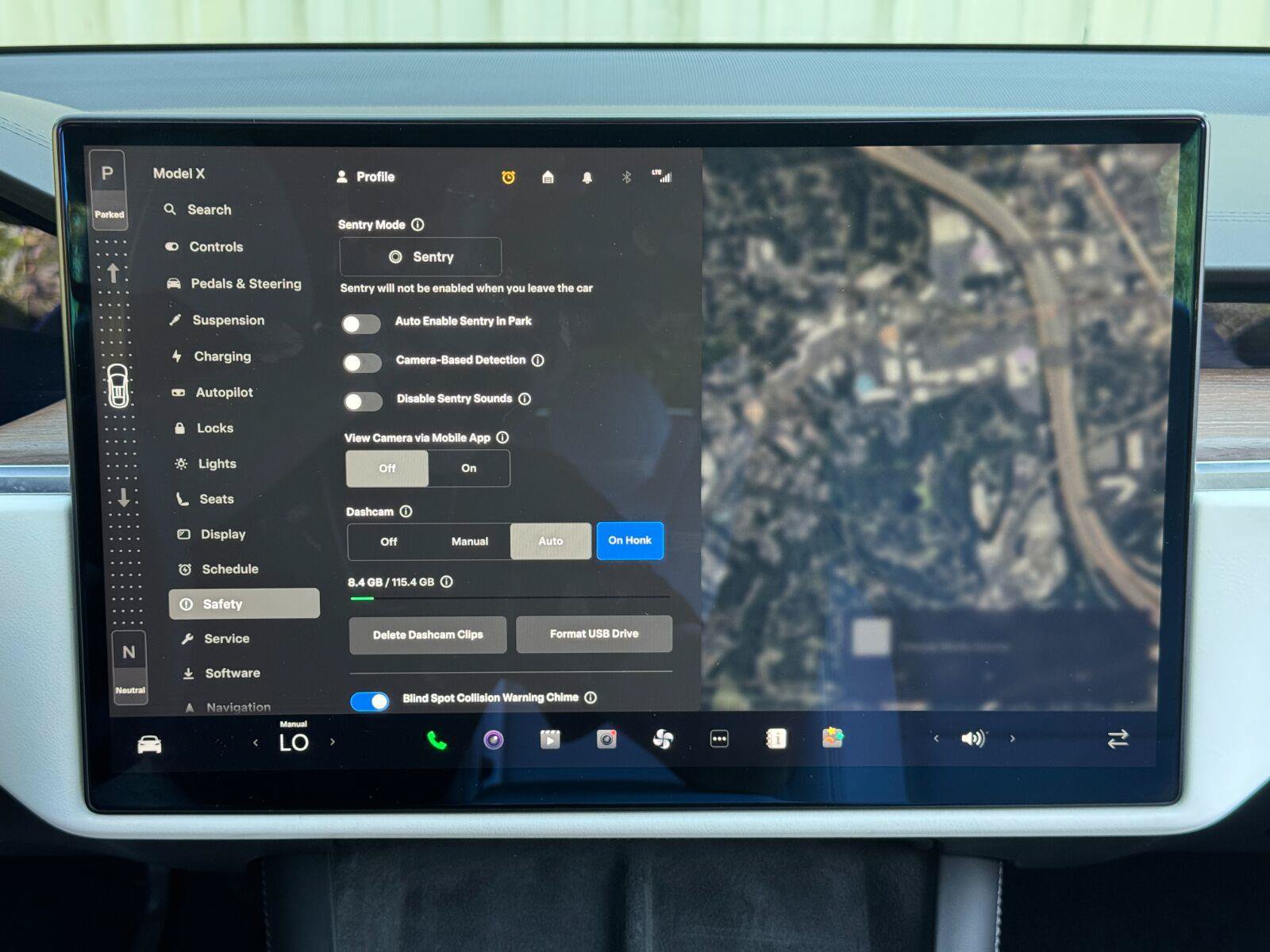 Used 2022 Tesla Model X AWD/4WD image 29