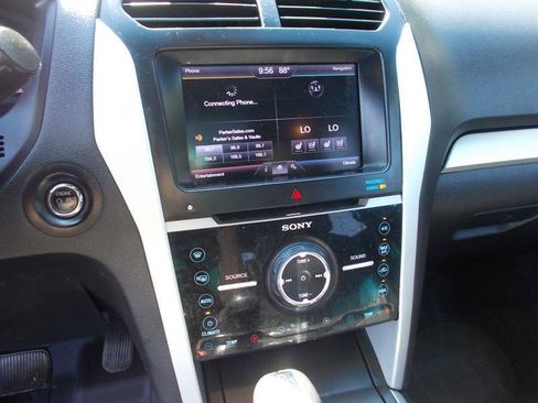 Used 2014 Ford Explorer Sport w/ Equipment Group 401A AWD/4WD image 31