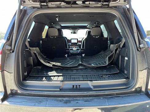 Used 2021 Lincoln Navigator Reserve image 24