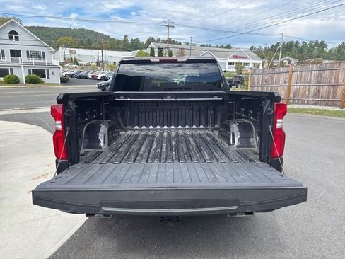 Used 2023 Chevrolet Silverado 1500 RST w/ Z71 Off-Road Package image 13