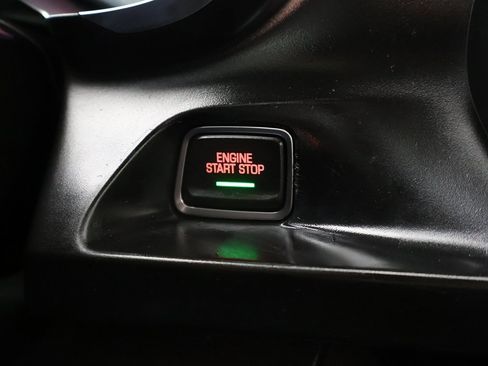 Used 2020 Chevrolet Camaro LT image 34