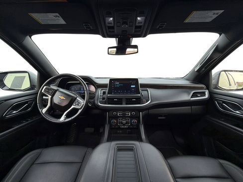 Used 2022 Chevrolet Tahoe LT w/ LT Signature Package AWD/4WD image 9