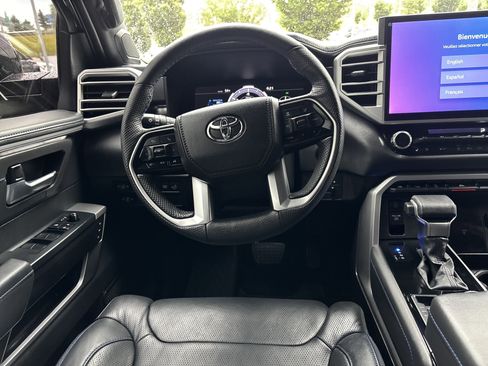 Used 2025 Toyota Tundra Platinum AWD/4WD image 16