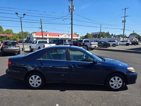 Used 2002 Toyota Camry LE image 5