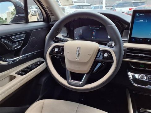 New 2025 Lincoln Corsair FWD w/ Equipment Group 101A image 11