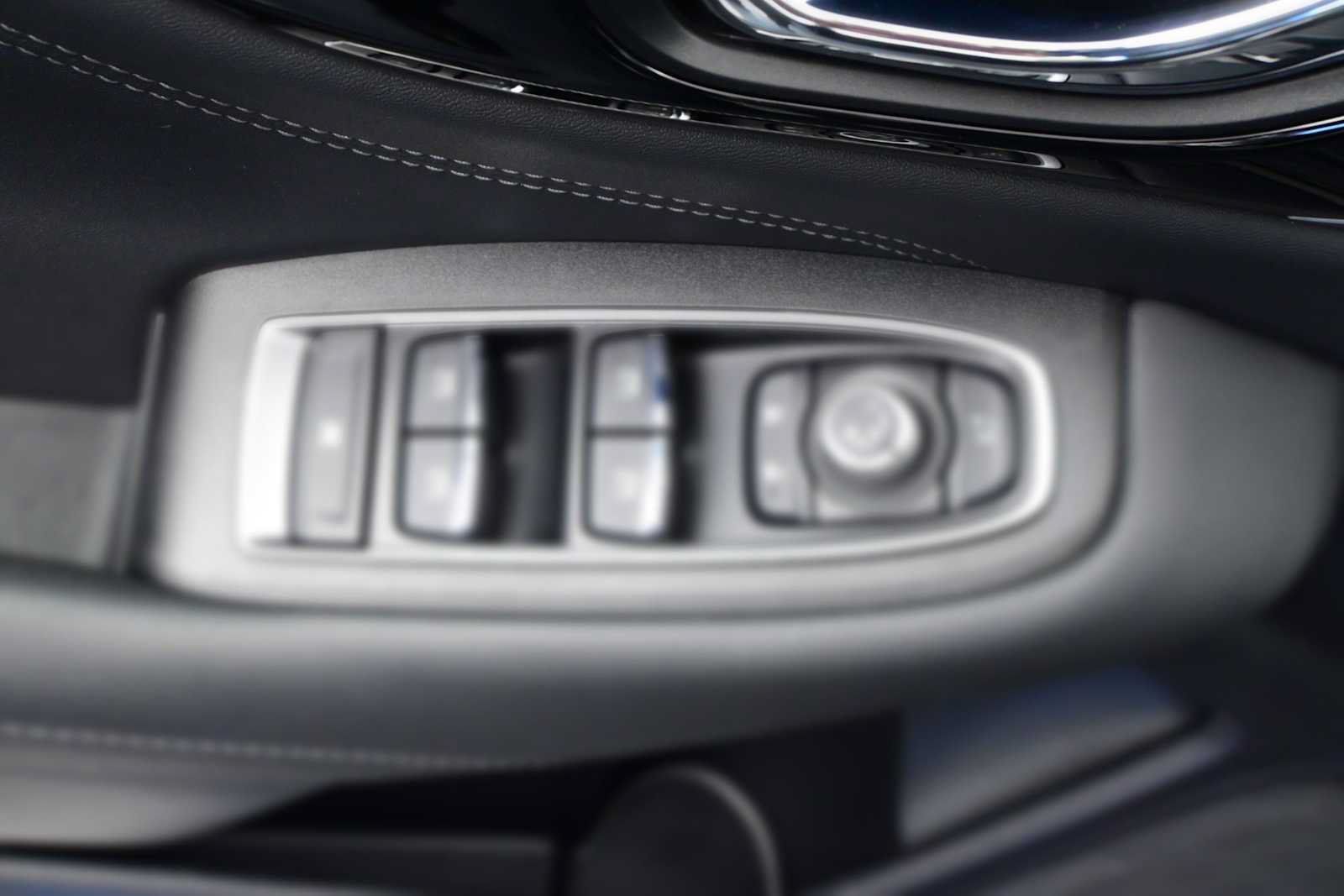 Used 2024 Subaru Outback Touring AWD/4WD image 8