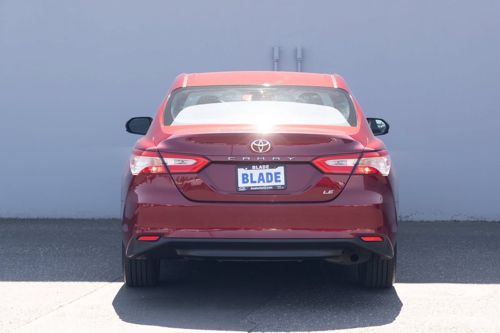 Used 2018 Toyota Camry LE FWD image 20