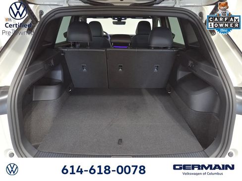 Certified 2025 Volkswagen Tiguan SE R-Line FWD image 20