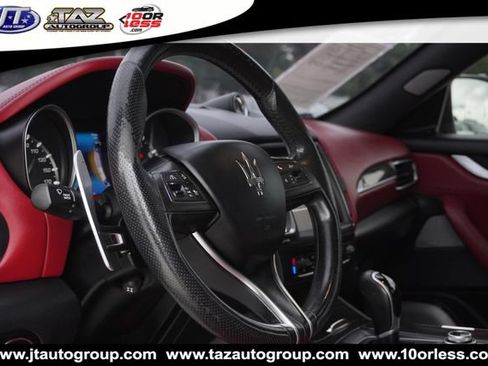 Used 2017 Maserati Levante S AWD/4WD image 16