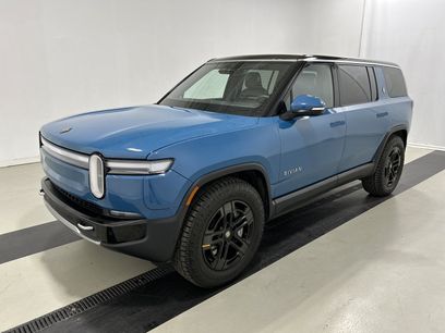 Used 2025 Rivian R1S Adventure