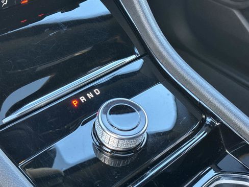 Used 2023 Jeep Grand Cherokee Altitude image 30