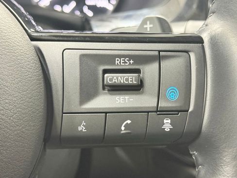 Used 2023 Nissan Pathfinder SL w/ SL Premium Package AWD/4WD image 23