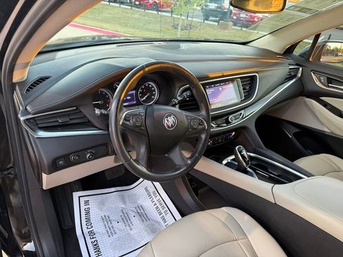 Used 2021 Buick Enclave Essence w/ Sport Touring Edition image 11