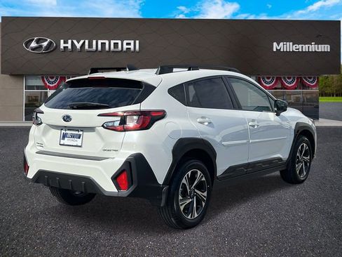 Used 2024 Subaru Crosstrek 2.0i Premium image 6