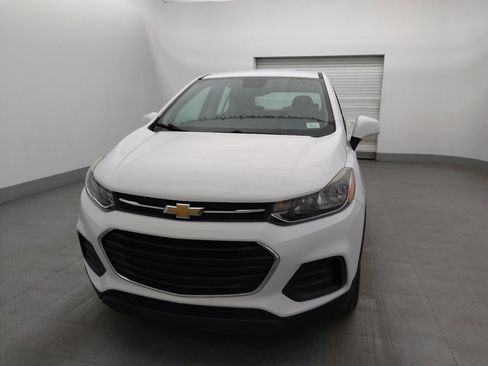 Used 2020 Chevrolet Trax LS FWD image 15