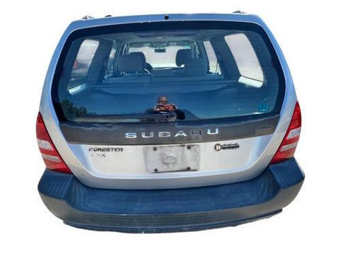 Used 2004 Subaru Forester 2.5X AWD/4WD image 4