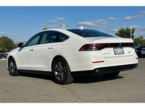 Certified 2025 Honda Accord EX-L image 3