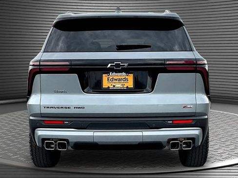 Used 2026 Chevrolet Traverse Z71 w/ Driver Confidence Package AWD/4WD image 5
