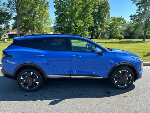 New 2026 Kia Sportage SX AWD/4WD image 8