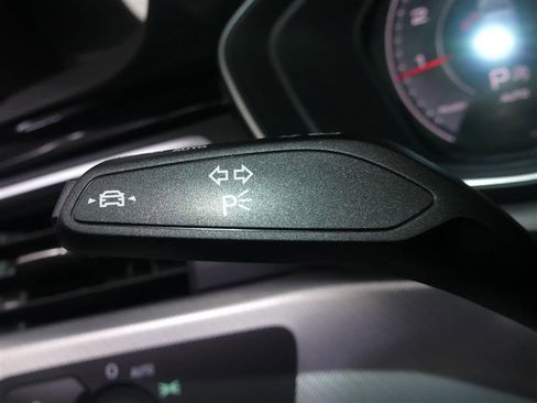 Used 2025 Audi A5 2.0T Premium Plus image 34