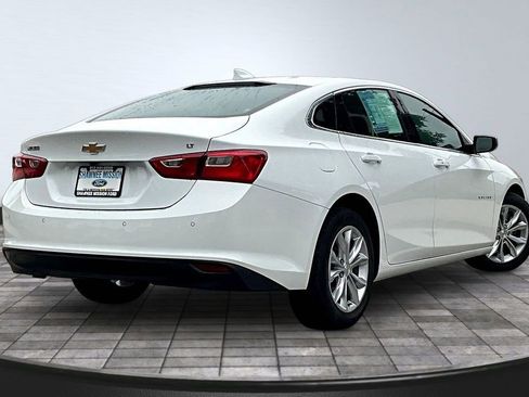 Used 2024 Chevrolet Malibu LT FWD image 6