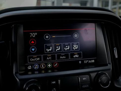 Used 2019 Chevrolet Colorado ZR2 w/ LPO, Premium Interior Package image 55