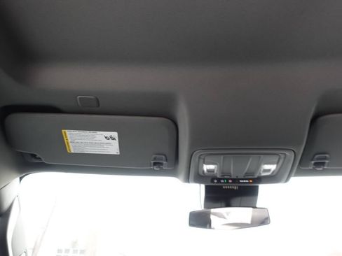 Used 2023 Chevrolet Silverado 1500 LT image 40