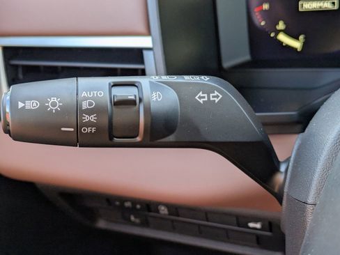 New 2026 Mitsubishi Outlander SEL FWD image 31