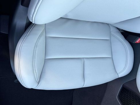 New 2026 Lincoln Aviator 2WD image 18