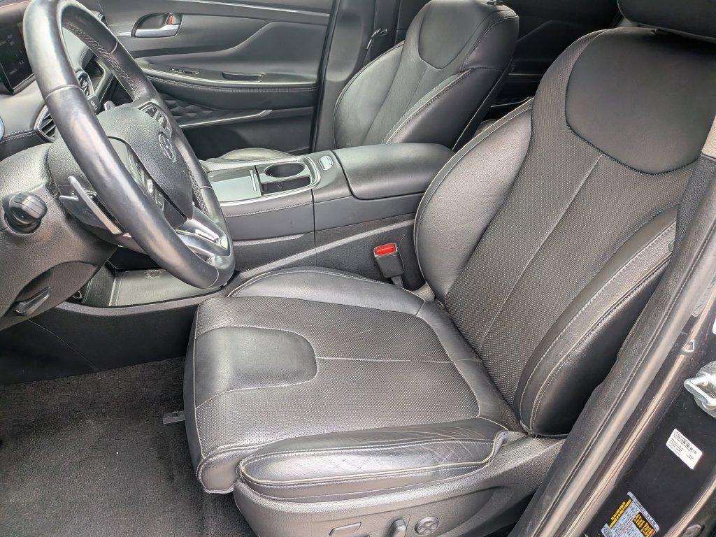 Used 2023 Hyundai Santa Fe Limited AWD/4WD image 16