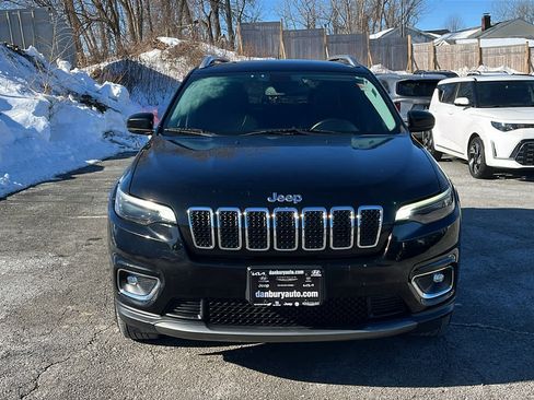 Used 2019 Jeep Cherokee Limited image 2