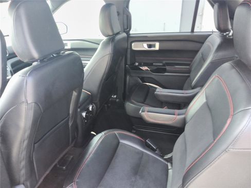 Certified 2023 Ford Explorer ST-Line w/ Class IV Trailer Tow Package RWD image 21