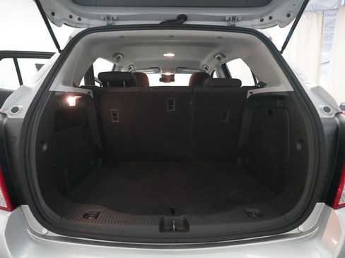 Used 2018 Chevrolet Trax LS AWD/4WD image 10