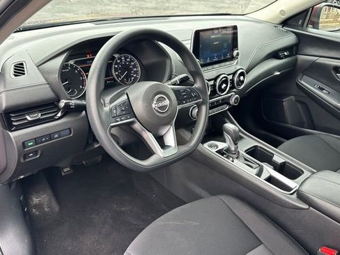 Certified 2024 Nissan Sentra SV image 31