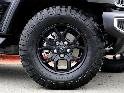 New 2026 Jeep Gladiator Sport image 2