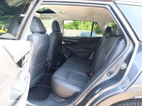 Used 2020 Subaru Outback Limited AWD/4WD image 22