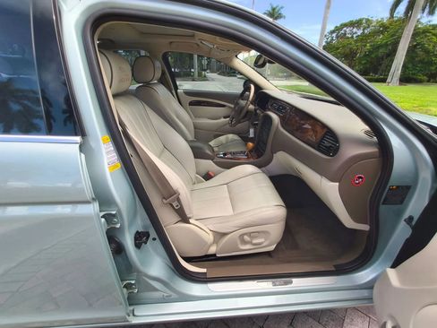 Used 2005 Jaguar S-TYPE 4.2 image 33