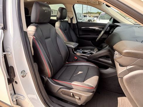 Used 2023 Buick Envision Essence w/ Sport Touring Package FWD image 32