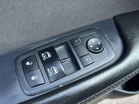 Used 2017 Dodge Challenger R/T Scat Pack image 16